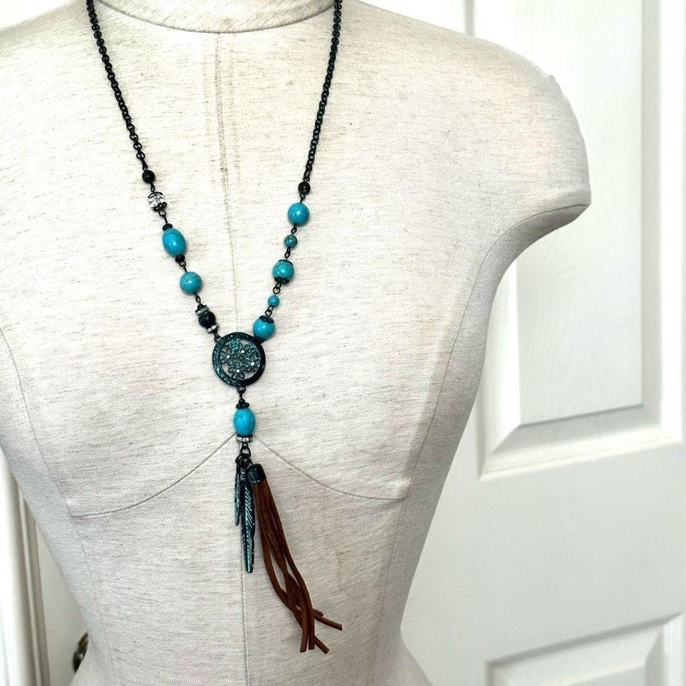 Shyanne blue leaf tassel beaded necklace